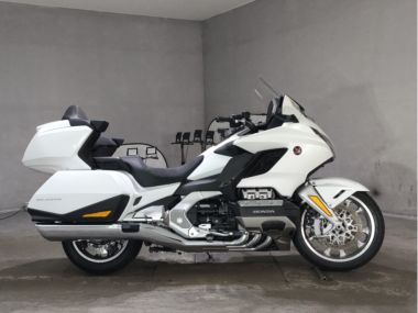 Honda GL1800 Tour Dct