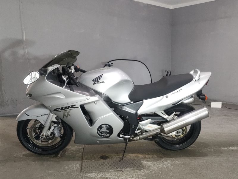 Honda CBR1100XX