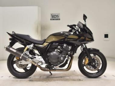Honda CB400SFV Boldor
