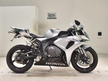 Honda CBR1000 Rr