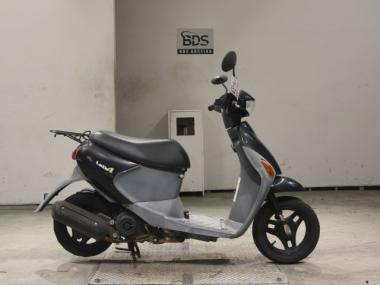 Suzuki Let's4