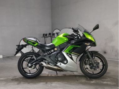 Kawasaki Ninja400