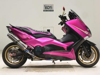 Yamaha T-MAX530