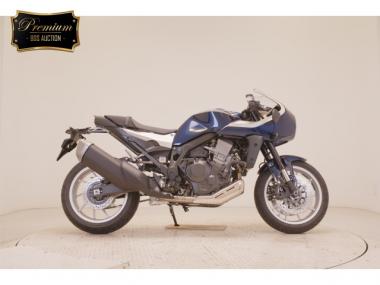 Honda Hawk11