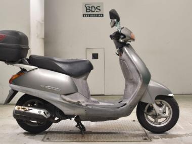 Honda Lead 100
