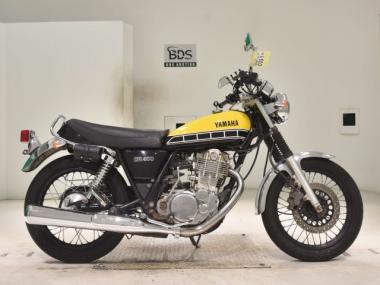 Yamaha SR400