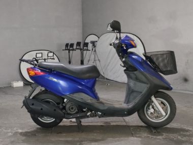 Yamaha Axis Treet