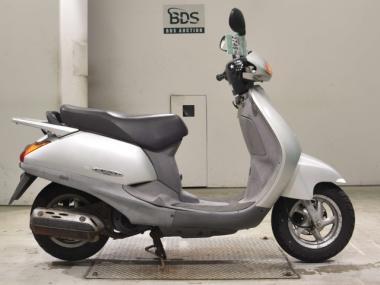 Honda Lead 100