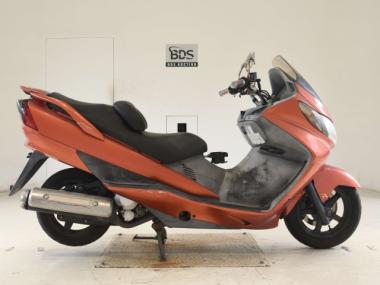 Suzuki Skywave 250s