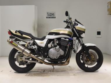 Kawasaki ZRX1100