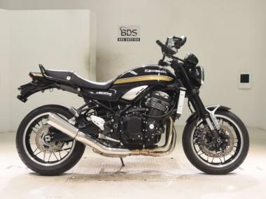Kawasaki Z900RS