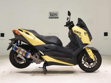 Yamaha X-MAX250