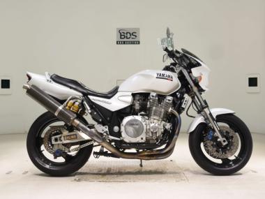 Yamaha XJR1300