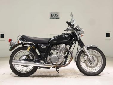 Yamaha SR400