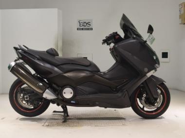 Yamaha T-MAX530