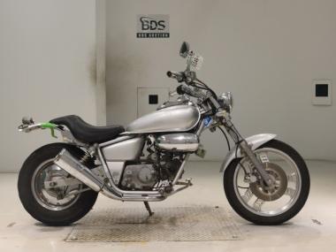 Honda Magna 50