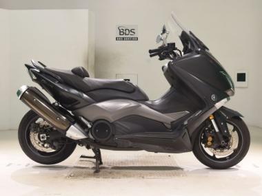 Yamaha T-MAX530