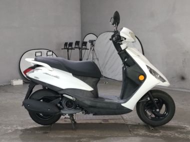 Yamaha Axis Z