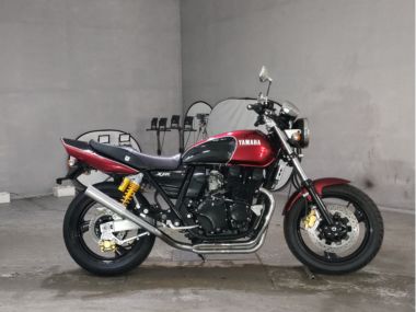 Yamaha XJR400