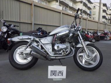 Honda Magna 250