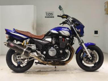 Yamaha XJR1300