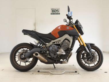 Yamaha Mt-09