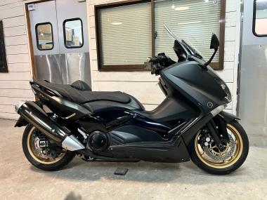 Yamaha T-MAX530