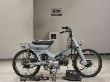 Honda C90