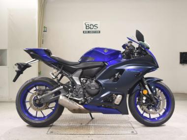 Yamaha Yzf-R7