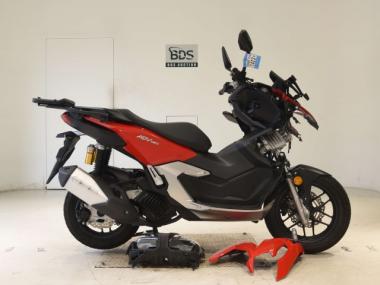 Honda ADV160