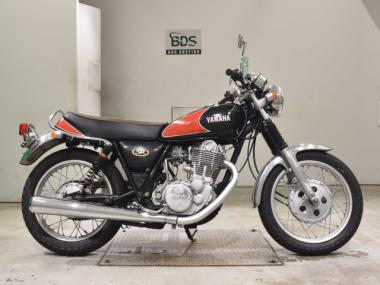 Yamaha SR400