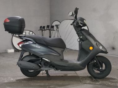 Yamaha Axis Z