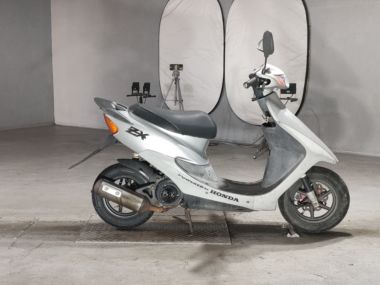 Honda Dio Zx