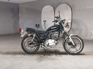 Suzuki GN125H