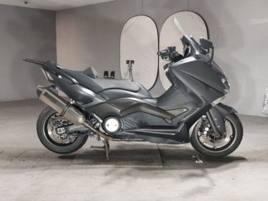 Yamaha T-MAX530