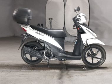 Suzuki Address V110