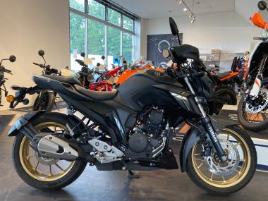 Yamaha FZS25