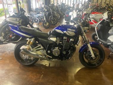 Yamaha XJR1300