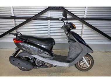 Yamaha Axis Treet