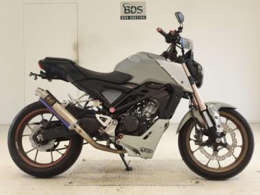 Honda CB125R