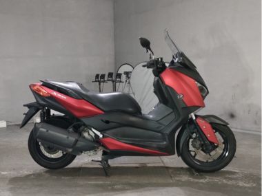 Yamaha X-MAX250
