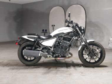 Kawasaki Eliminator 400