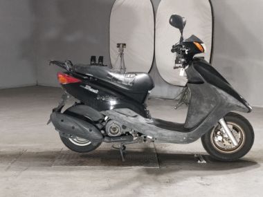 Yamaha Axis Treet