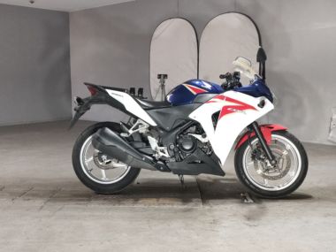 Honda CBR250R