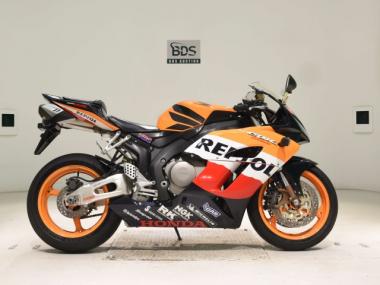 Honda CBR1000 Rr