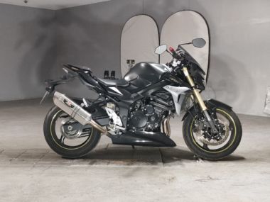 Suzuki GSR750