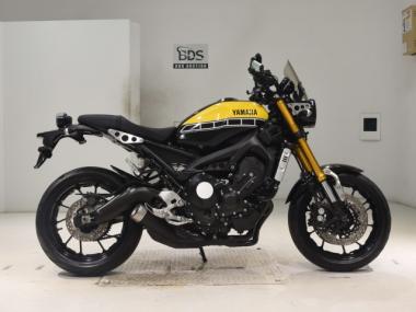 Yamaha XSR900