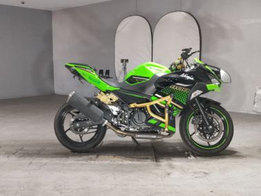 Kawasaki Ninja400