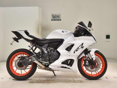 Yamaha Yzf-R7