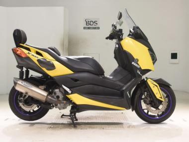 Yamaha X-MAX250